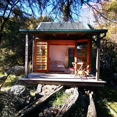Manaaki Mai, Rustic Retreat Bush Cabin 크라이스트처치 외부 사진