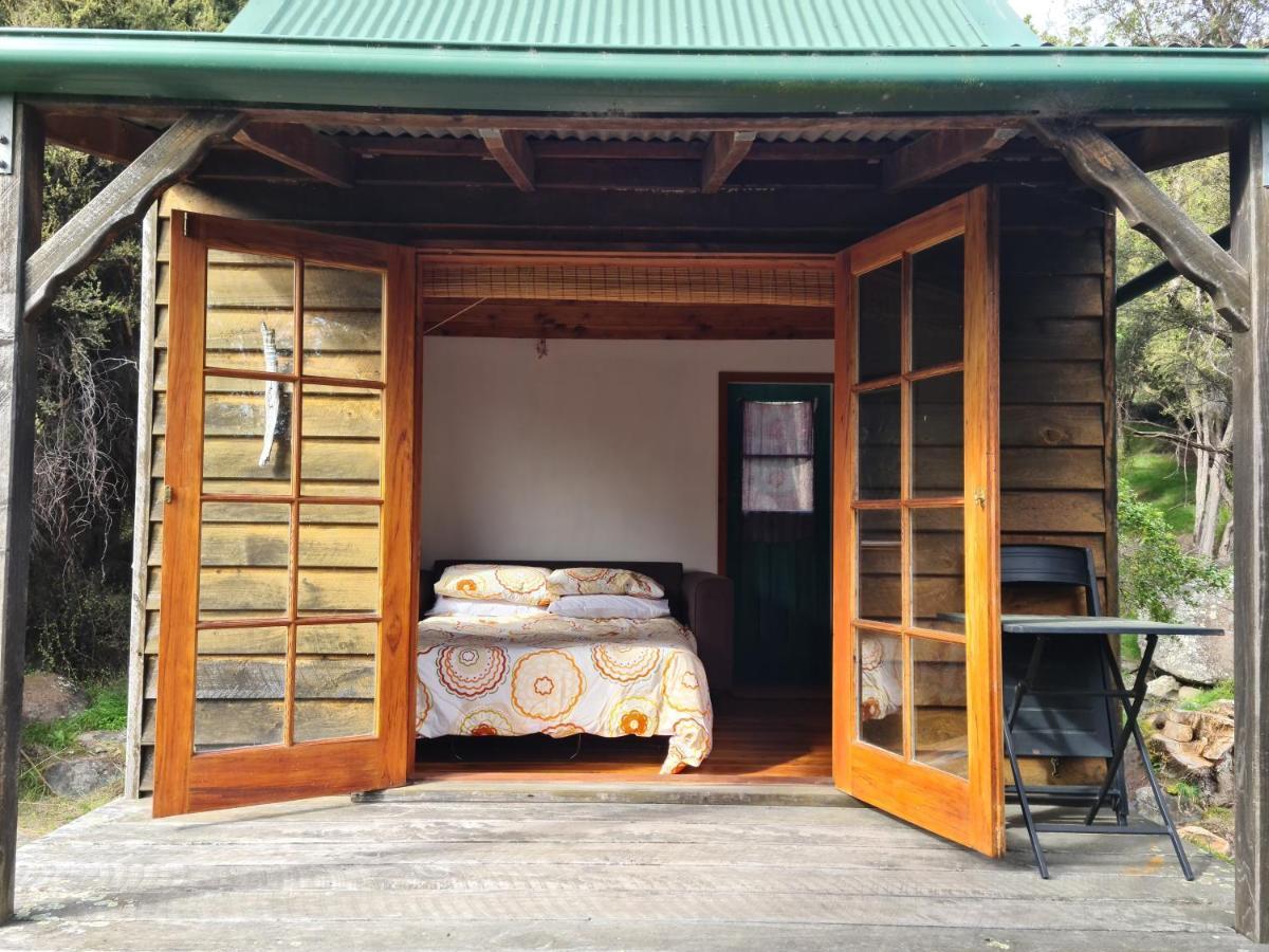 Manaaki Mai, Rustic Retreat Bush Cabin 크라이스트처치 외부 사진